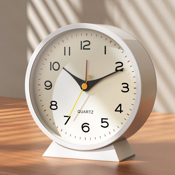 AYRELY® 4.5 Inch Small Analog Alarm Clocks (White)